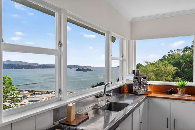 11 Singers Road Korokoro_3