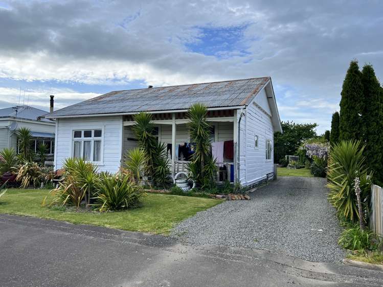 42 Tennyson Street Dannevirke_4
