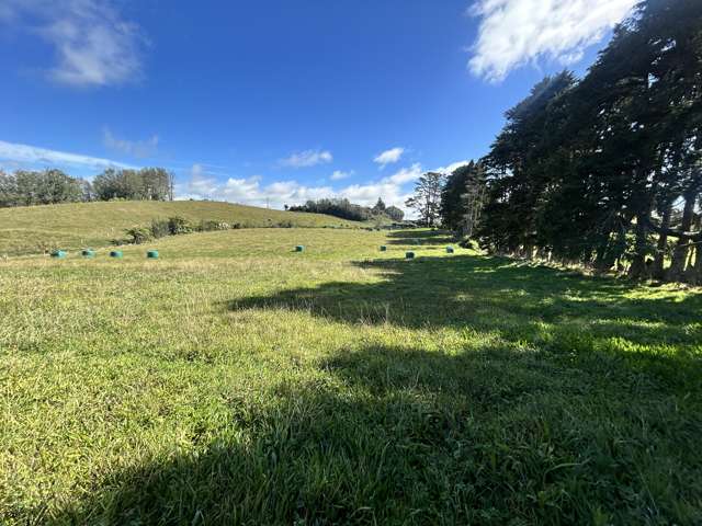 Near 741 Upland Road Egmont Village_1