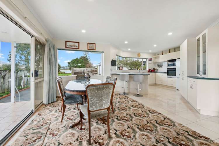 42 Settlers Grove Orewa_9