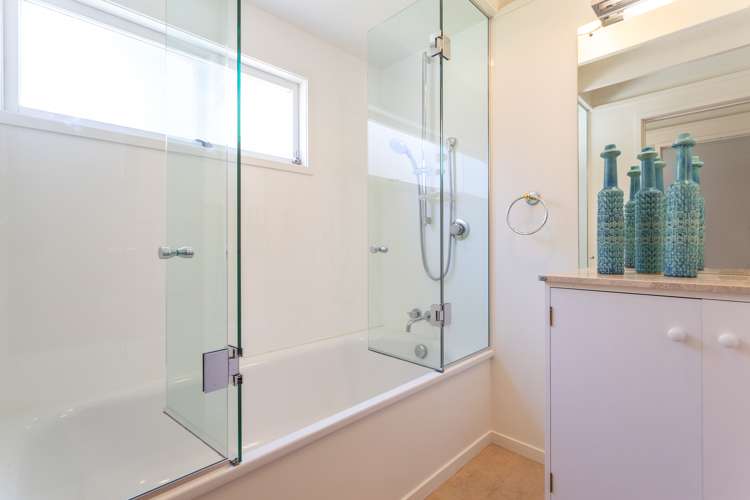 212 Metcalfe Road Ranui_16