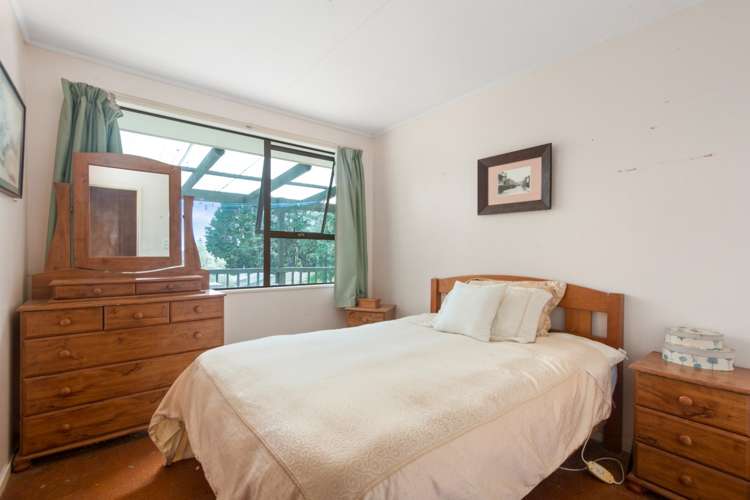 179 Glengarry Road Glen Eden_9