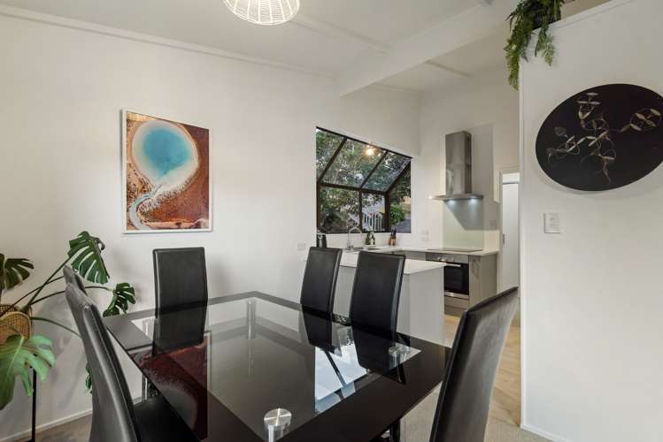 2/30a Verbena Road Birkdale_7