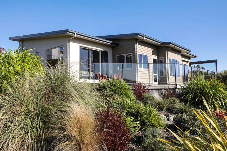 12 Lake View Place Fairhall_31