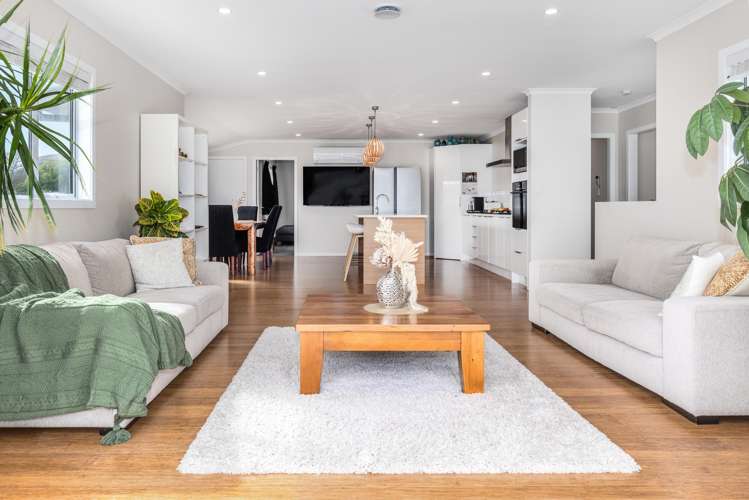 21A Richard Street Titahi Bay_6