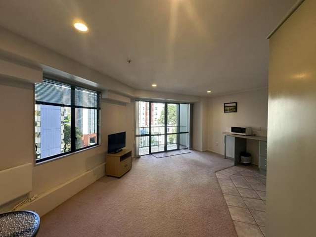 4c/6 Whitaker Place Grafton_4