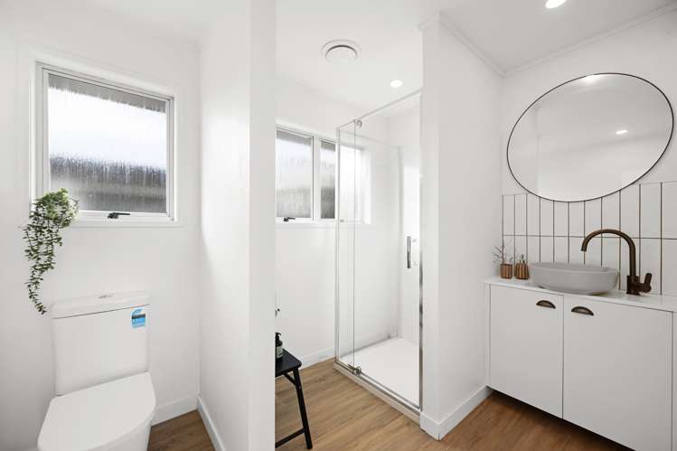 12A Madison Place Dinsdale_18