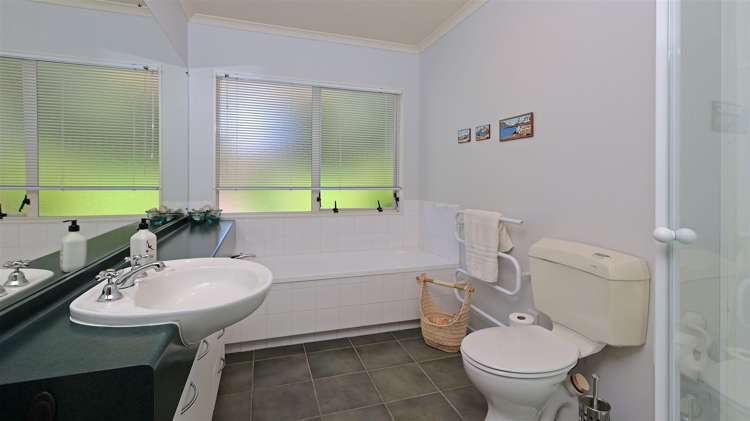 18 Graven Court Henderson_14