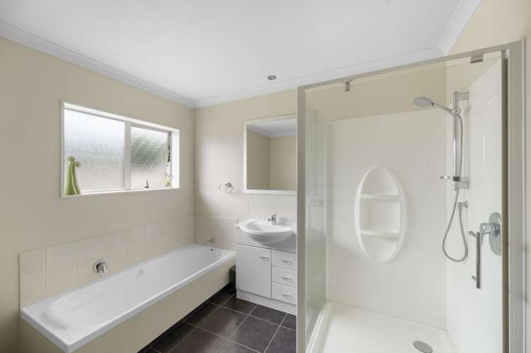 396 Southland Place Raureka_12