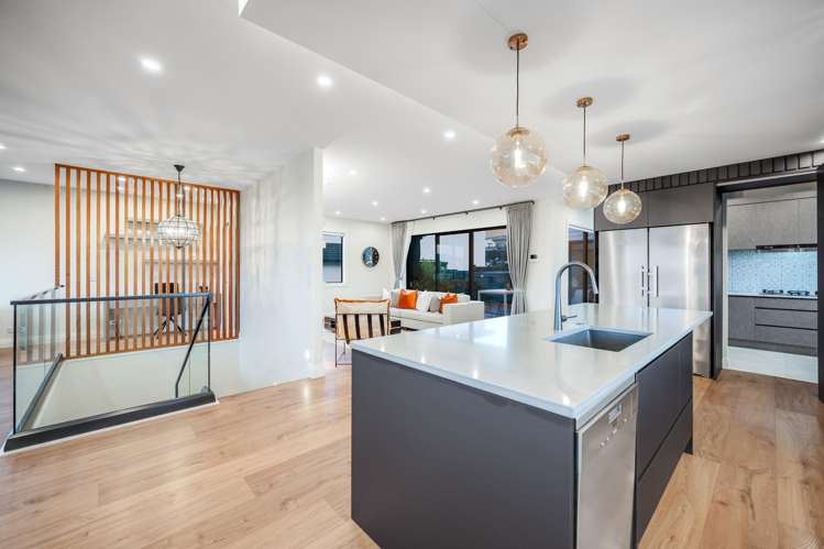 4 Hapukupuku Avenue Beachlands_13