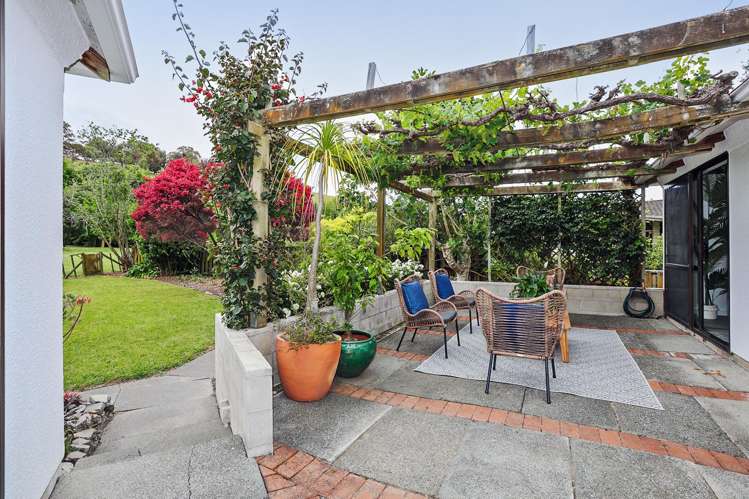 29 Golding Road Taradale_19