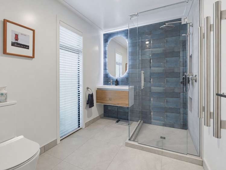 6 Penny Lane Richmond_17