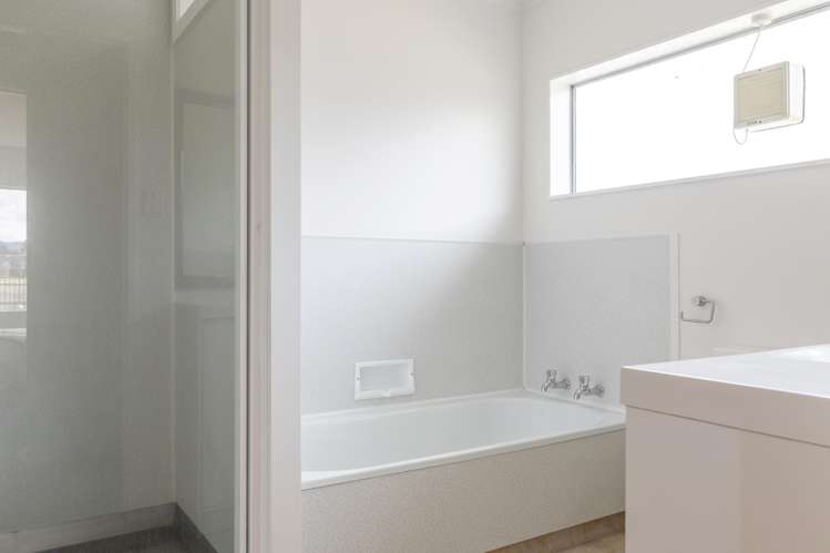 31 Rifle Range Road Taupo_16