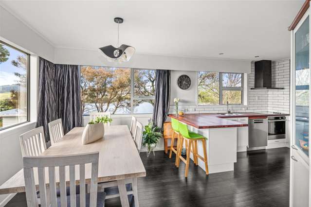 1 Hillview Crescent Paparangi_3