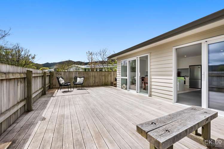 61A Shearer Crescent Naenae_18