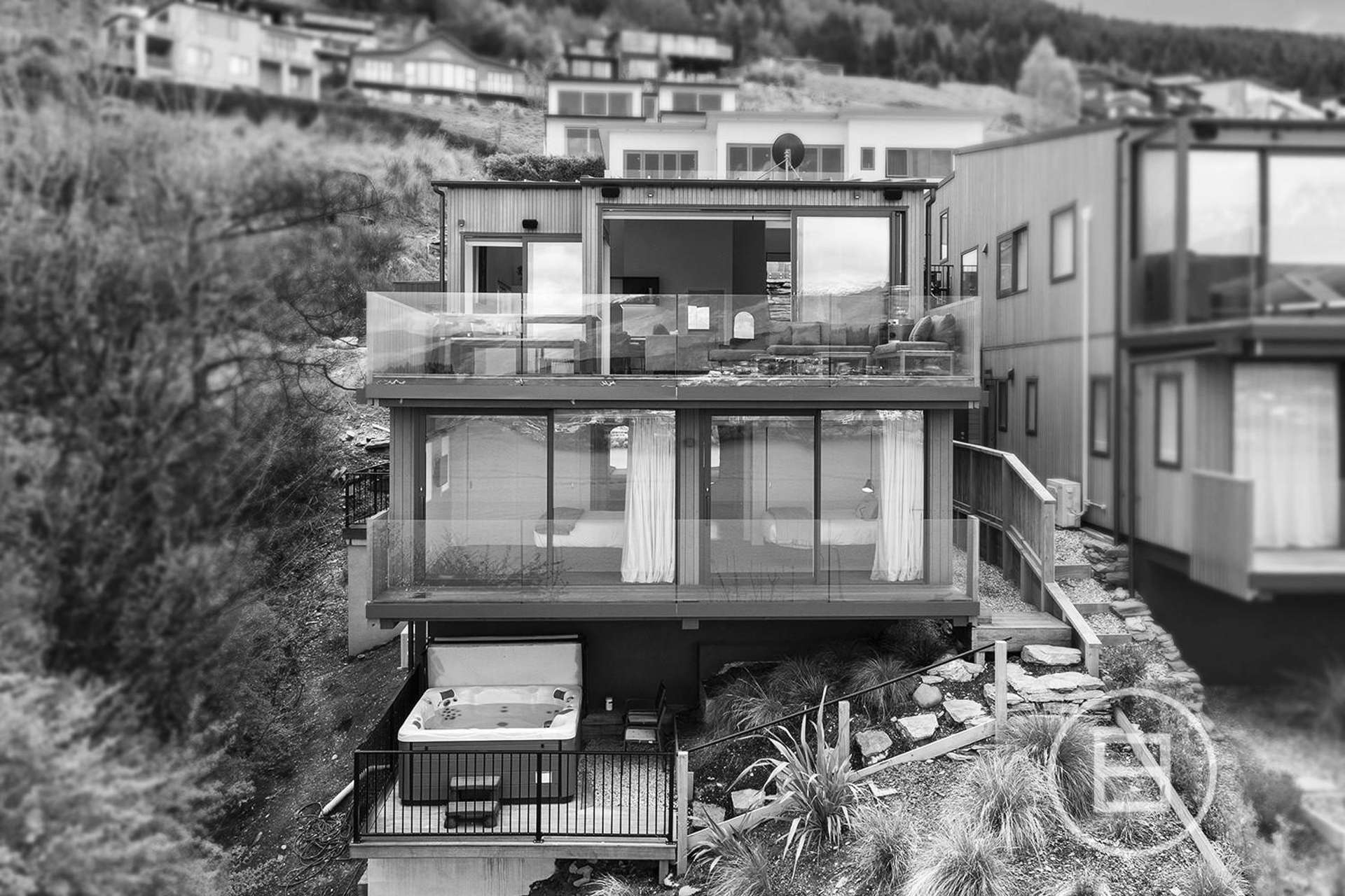 9B St Mathews Place Queenstown Hill_0