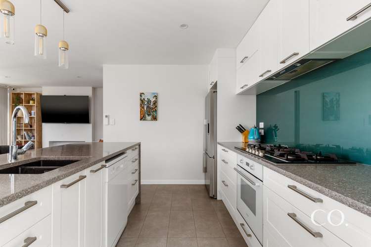 1 Karewa Parade Papamoa_6