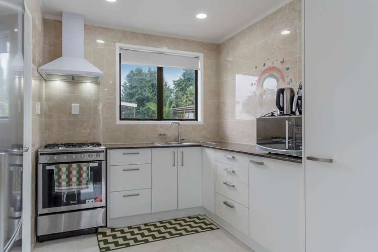 1/20 Funnell Place Manurewa_6