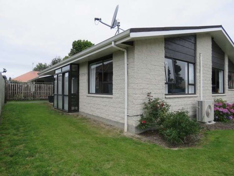 1/61 Short Street Ashburton_10