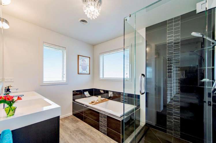 2 Highworth Crescent Rolleston_12