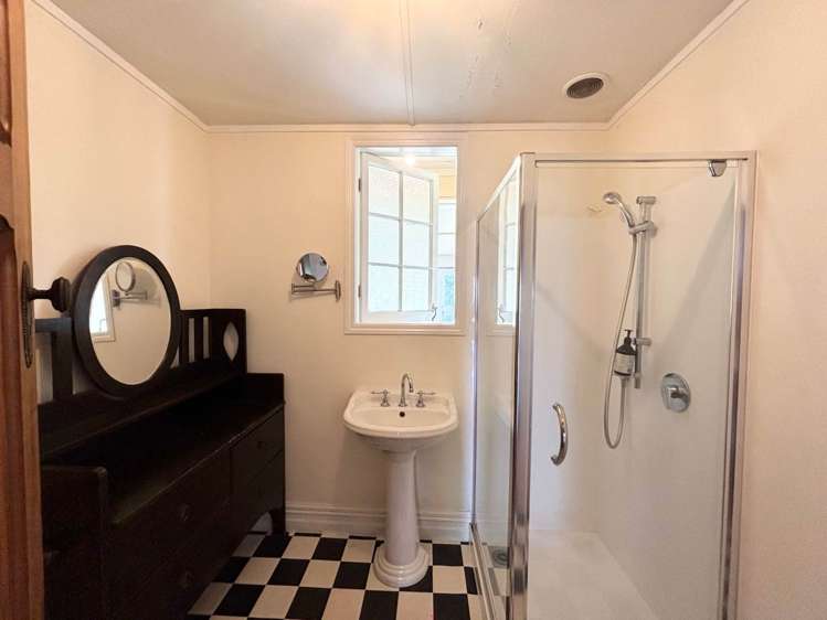 32 Kitchener Road Waiuku_11