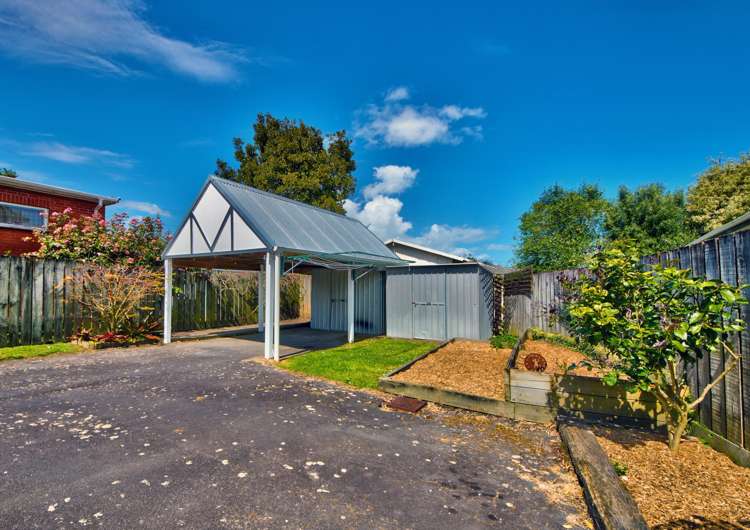 2 Mayville Avenue New Lynn_14