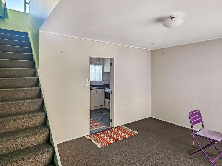 4/781 Fergusson Drive 11306_3