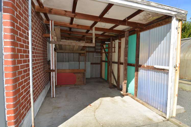 94 Salford Street Windsor_18