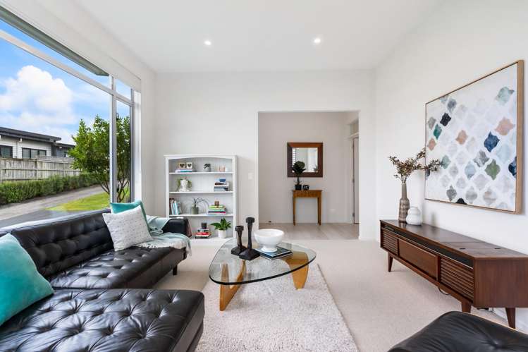 6 Kibblewhite Avenue Beachlands_21