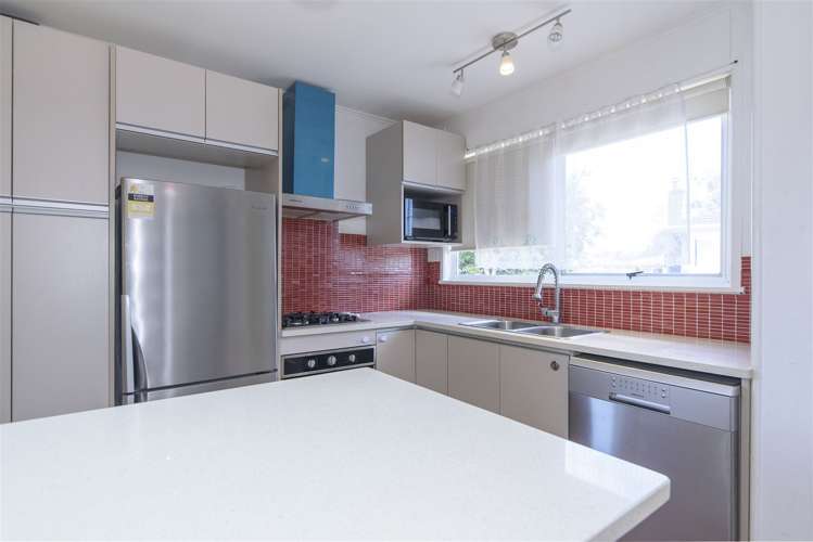 1/55 Beeston Crescent Manurewa_8