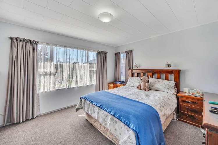 9a Laurent Place Greenmeadows_11