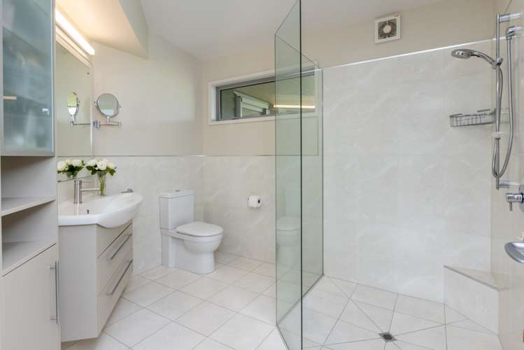 18 Scarrott Road Bay View_9