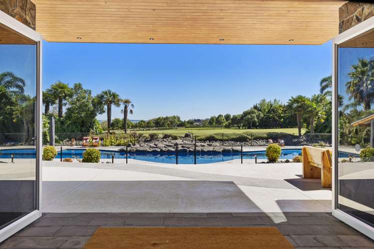 66 Porterfield Road Whitford_7