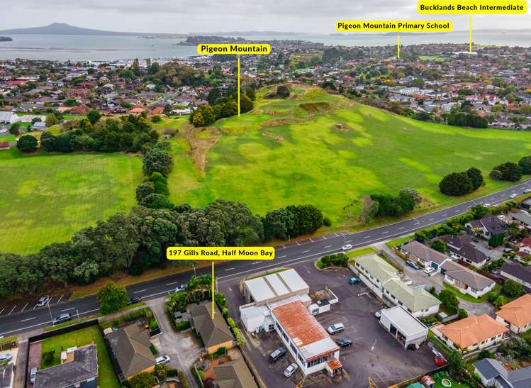 197 Gills Road Half Moon Bay_20