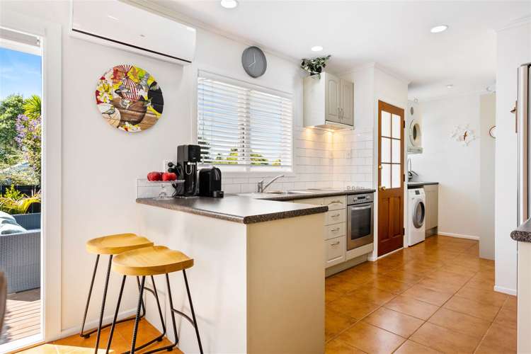 5 Kervil Avenue Te Atatu Peninsula_9