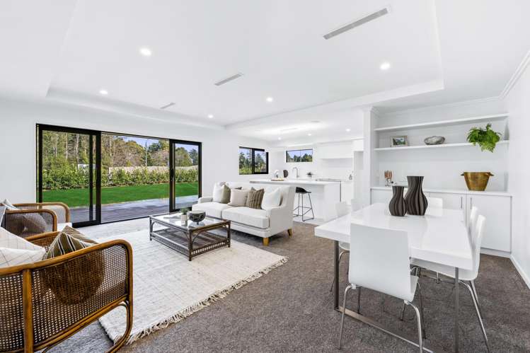 1 Soho Lane West Melton_7