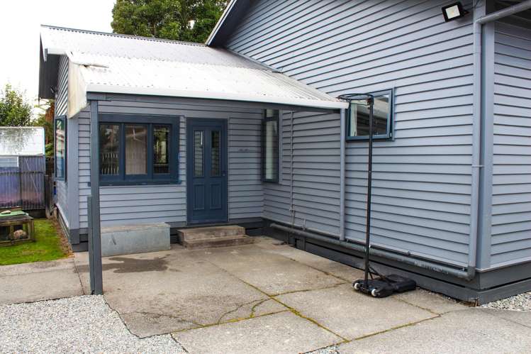 195 Weld Street Hokitika_21