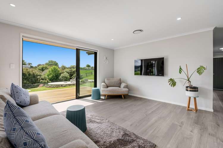 22 Awatiro Drive Kaukapakapa_15