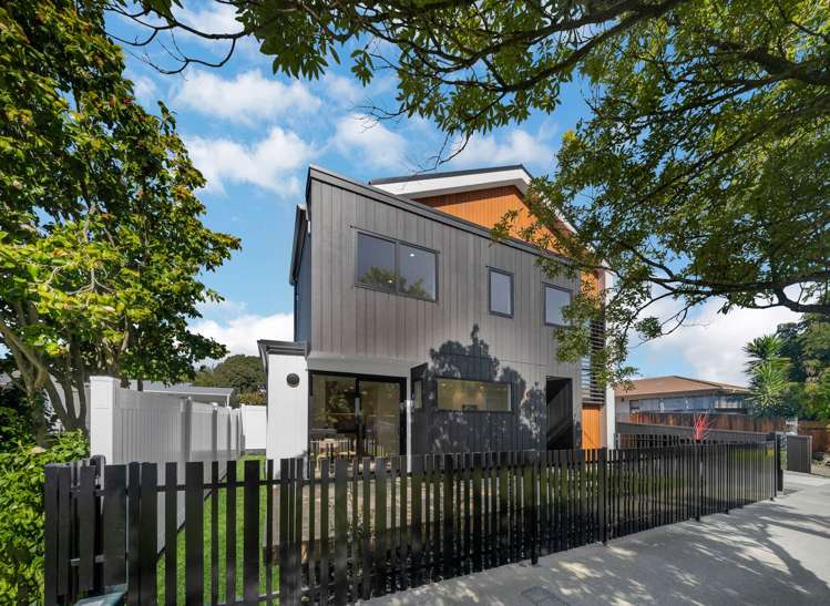 111A Abbotts Way_2