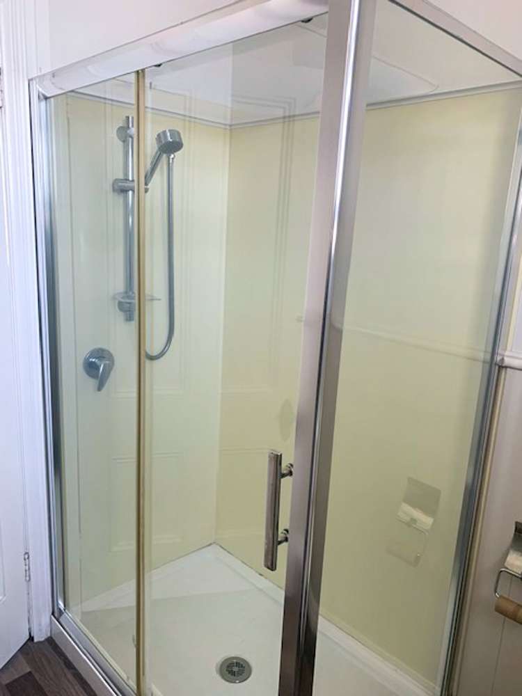 12 High Street Bulls_10