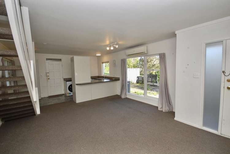 1/101 Balmain Road Birkenhead_3