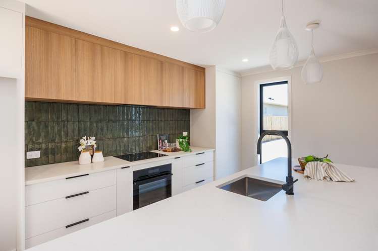 5A Belvedere Crescent Takaro_7