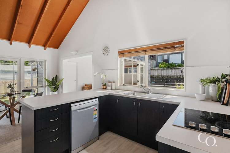 13B Percy Road Papamoa Beach_7