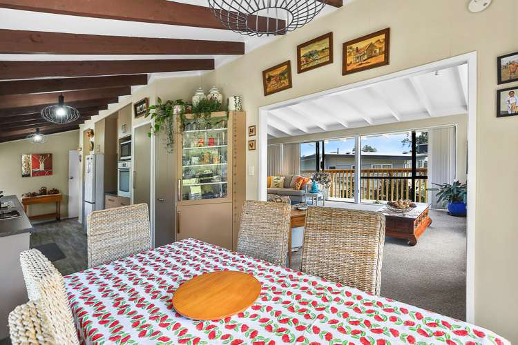 11 Firth View Road Te Puru ThamesCoromandel Houses for Sale