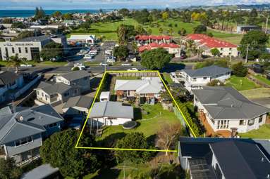 53 Golf Road_1