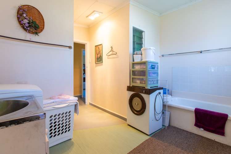 48 Burns Street Dannevirke_14