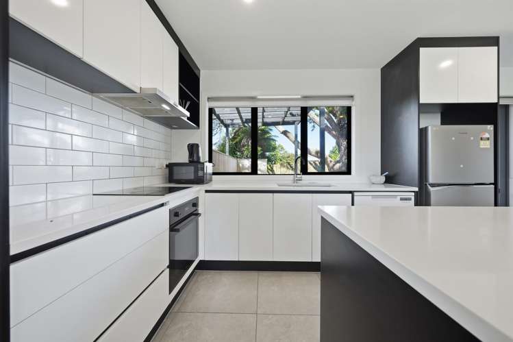 107A Te Atatu Road Te Atatu South_4