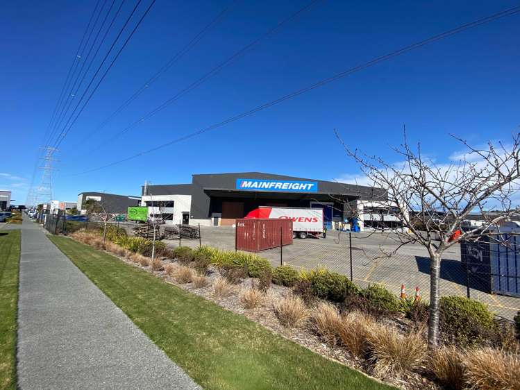 1/8 Islington Avenue Islington_3