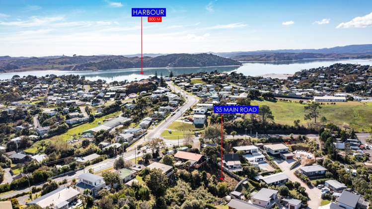 35 Main Road Raglan_5