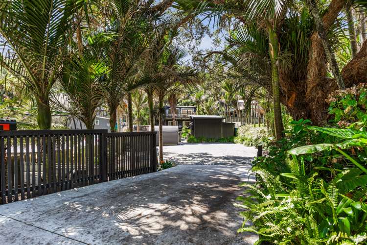 80 Motutara Road Muriwai_27